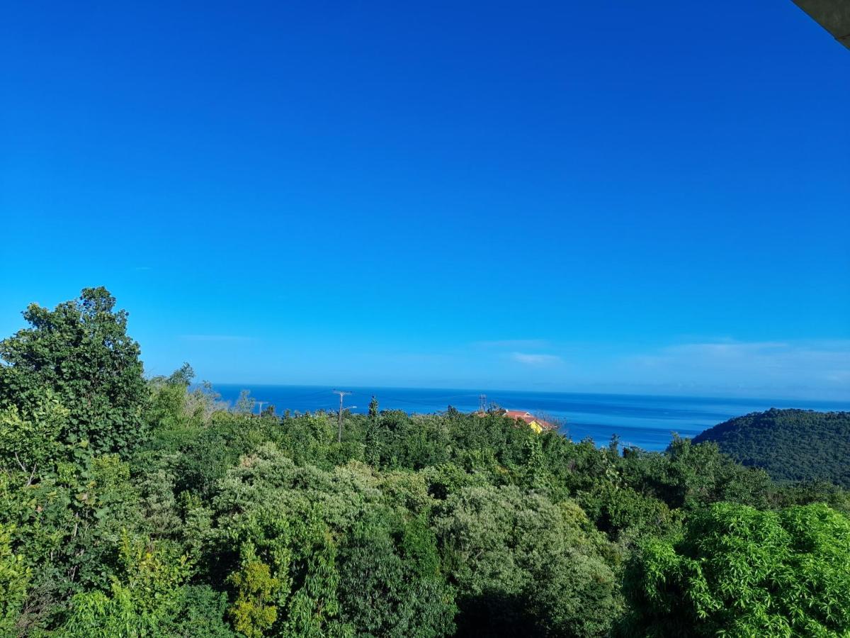 Eden Crest Villa Anse La Raye Eksteriør bilde